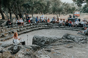 MedeAssolo - Valentina Benci - sito archeologico Su Romanzesu, 4 agosto 2018